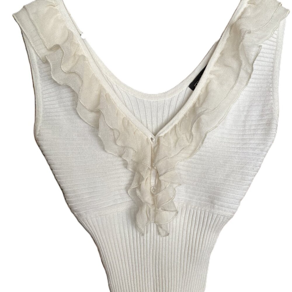 jMichaels  Sleeveless V-neck Knit Top  Size M